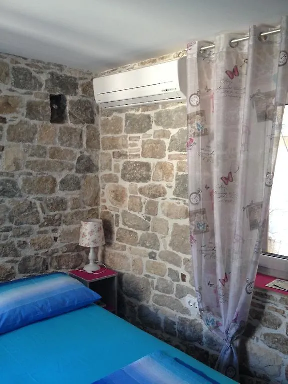 Room N&M Split Croatia